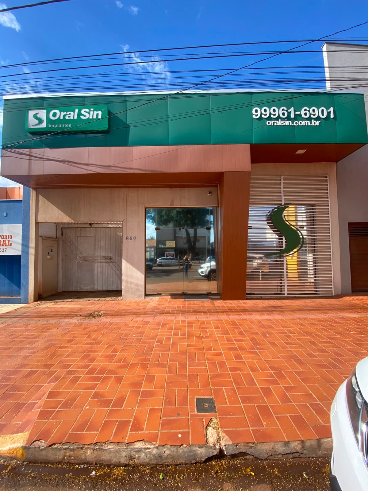Fachada da Oral Sin Caarapó